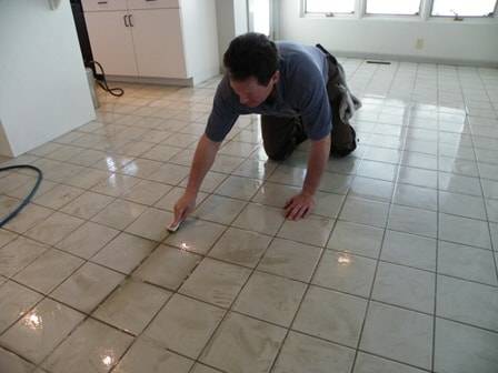 Tile and grout deep cleaning and sealing in Bloomington-Normal IL